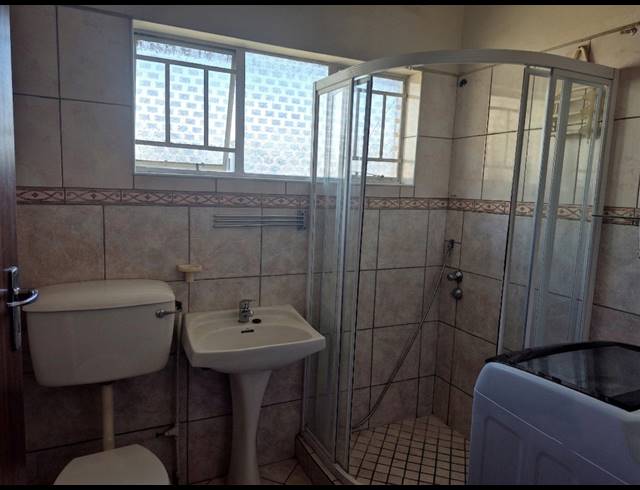 2 BEDROOM APARTMENT FOR SALE IN SOUTHERNWOOD